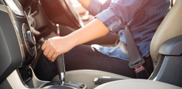 Are Manual Driving Lessons More Appropriate Than Automatic?