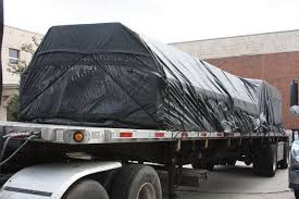 flatbed truck tarps-the heavy-duty mechanism