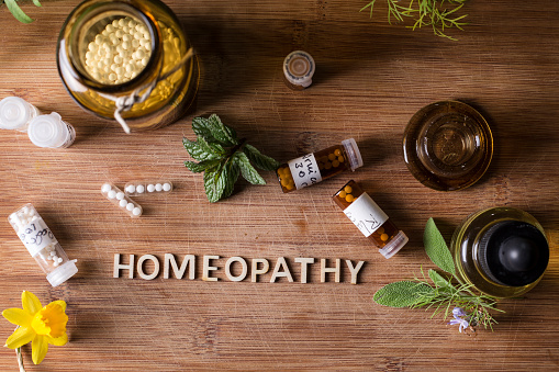 Top Points To Consider When Choosing a Homeopathic Doctor In Delhi, India