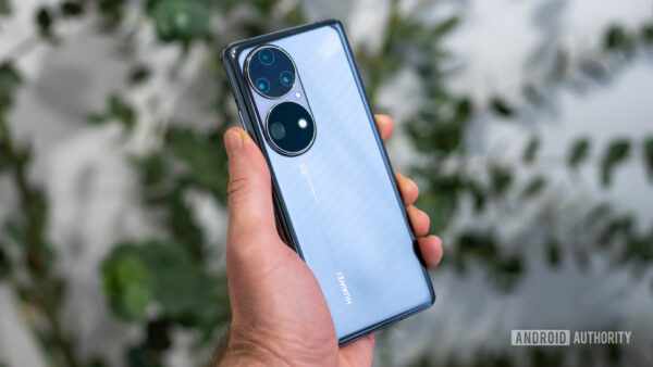 EVERYTHING YOU NEED TO KNOW ABOUT  BUYING HUAWEI PHONES