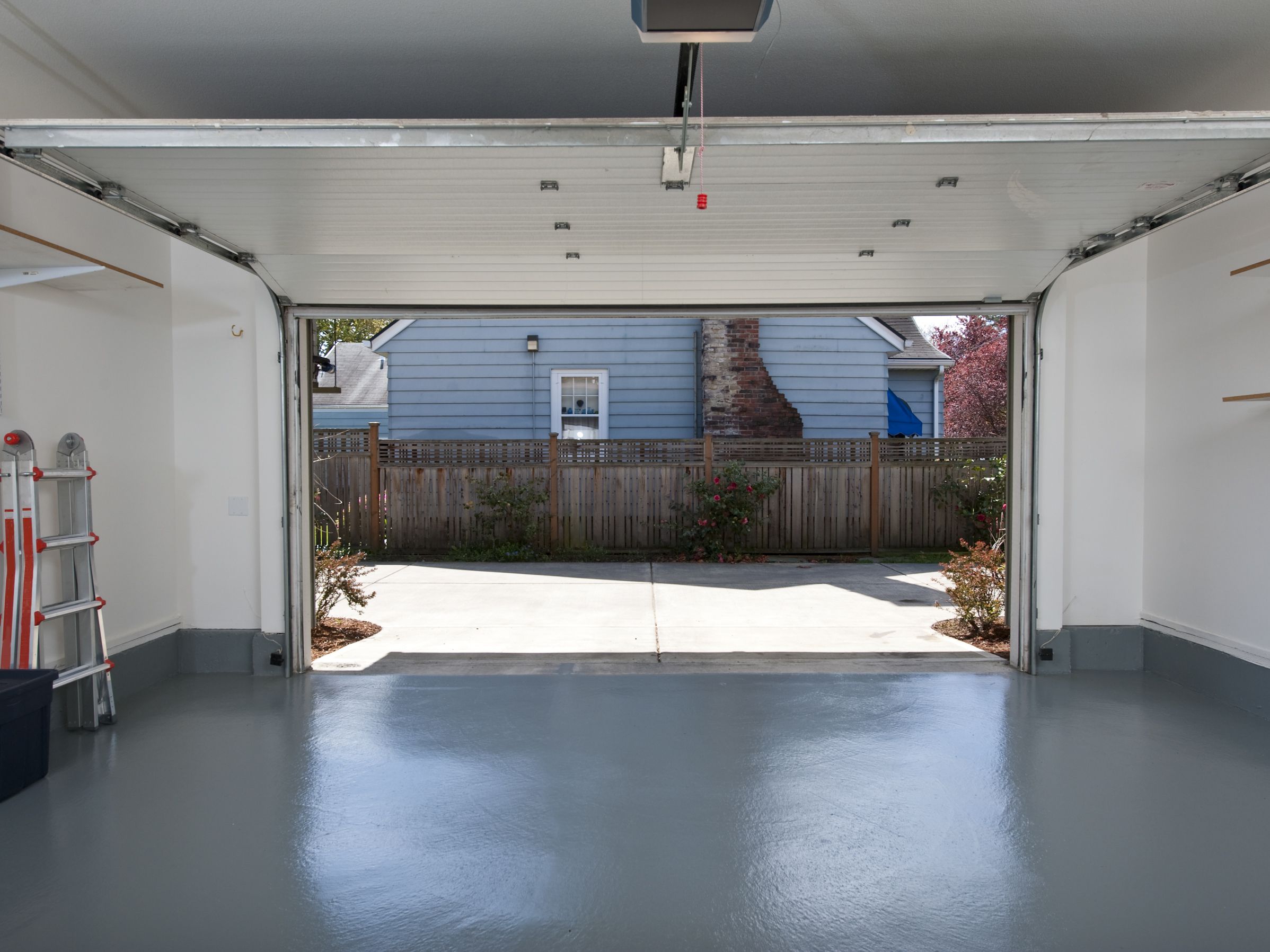 Why Epoxy is the best Floor Coating for your Garage?