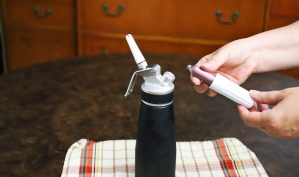 13 Benefits Of Using Nitrous Oxide Whipped Cream Cartridges In The Kitchen!￼