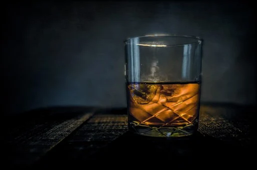 5 Differences Between Bourbon and Whiskey￼
