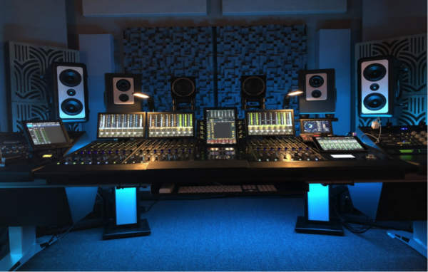 Create a music room using floor plan software