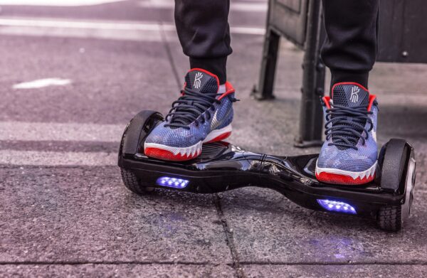 The Rise of Hoverboards And How To Buy A Safe One?