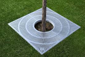 How to Pick the Best Tree Grate Type for You?