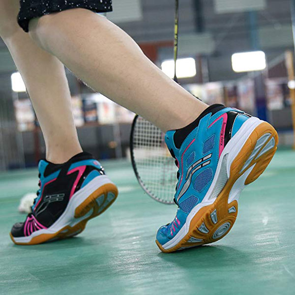 What Are The Best Types Of Badminton Shoes For Women?