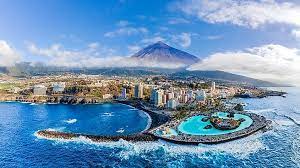 8 reasons to visit the Canary Islands in 2022