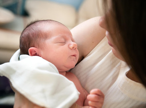 6 Cautions to Beware of When Expecting a Newborn