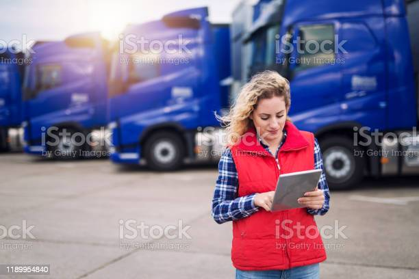 Anchor text hot shot trucking service company