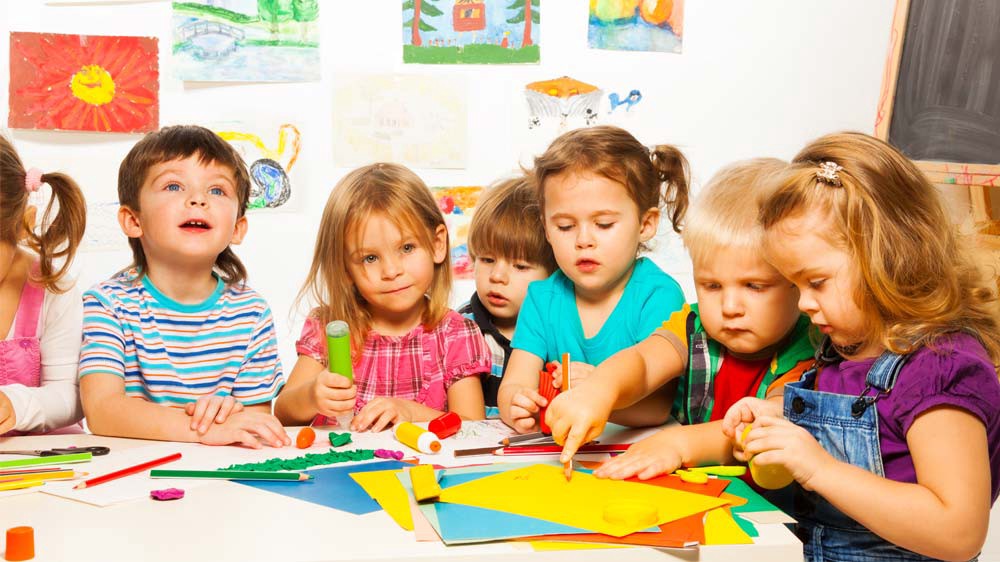 Benefits of Enrolling Your Child in Preschool