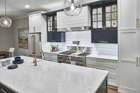 5 Different Ways To Customize Your Kitchen Stove Hood