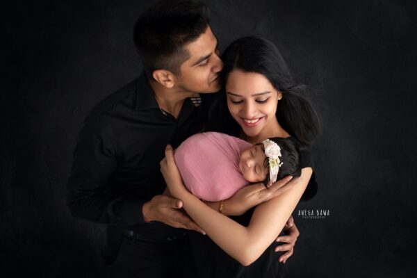 HOW TO PREPARE FOR NEWBORN BABY PHOTOSHOOT FOR PARENTS