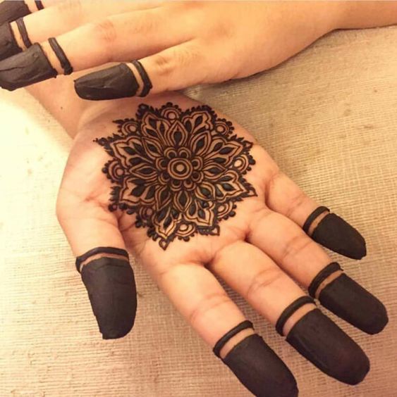 Traditional mehndi designs for hands
