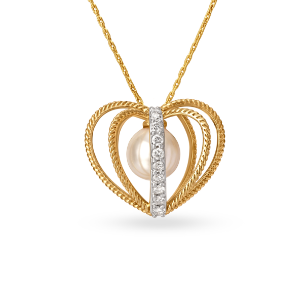 Become the Spotlight Anywhere You Go with These Heart Lockets